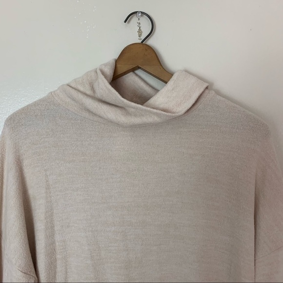 [H&M] Cream Light Tan Cowl Neck Long Sleeve Pullover Top - Picture 2 of 9